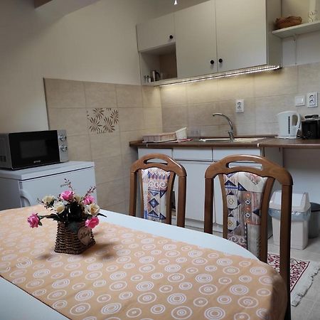 شقة Era Apartman هاركاني المظهر الخارجي الصورة
